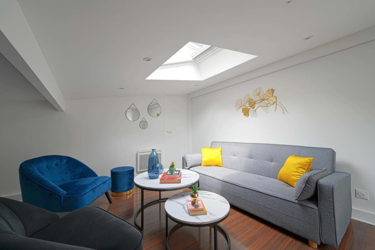 Magnifique Appartement A Pied Du Chateau Versailles Exterior foto